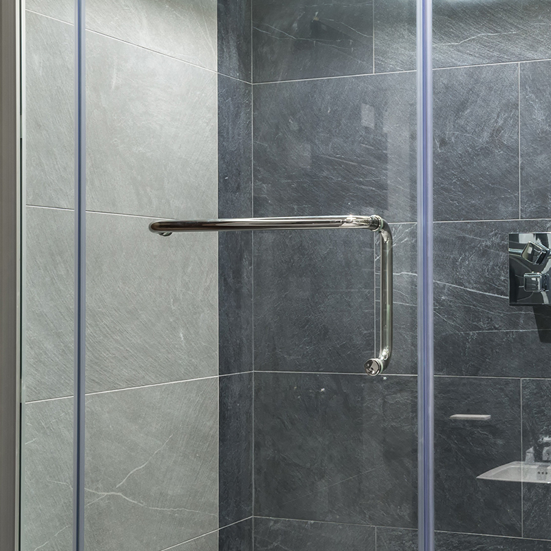 Maçanetas, dobradiças e a arte de dobrar portas